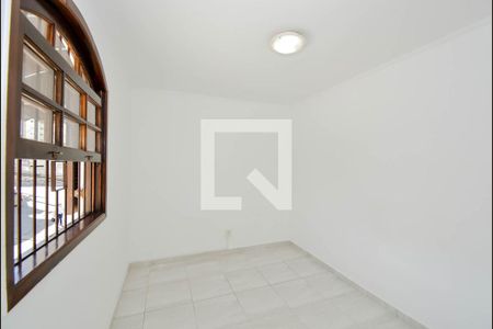 Quarto 2 de casa para alugar com 2 quartos, 100m² em Jardim Terezópolis, Guarulhos