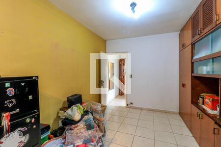 Casa à venda com 240m², 2 quartos e 2 vagas Casa à venda com 240m², 2 quartos e 2 vagasSuíte 2