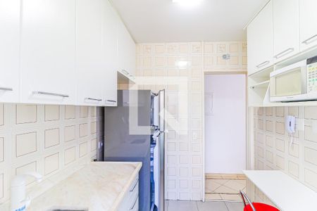Apartamento à venda com 35m², 1 quarto e 1 vaga Apartamento à venda com 35m², 1 quarto e 1 vagaCozinha