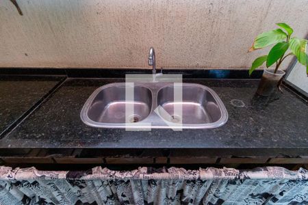 Casa à venda com 268m², 3 quartos e 4 vagas Casa à venda com 268m², 3 quartos e 4 vagasDetalhe - Espaço Gourmet