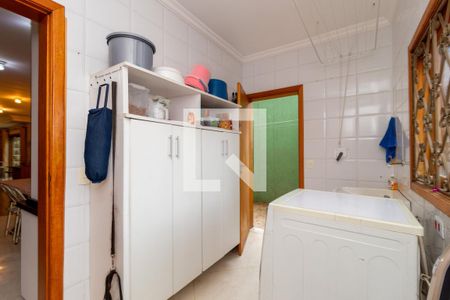 Casa à venda com 268m², 3 quartos e 4 vagas Casa à venda com 268m², 3 quartos e 4 vagasÁrea de Serviço