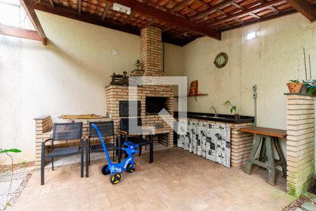 Casa à venda com 268m², 3 quartos e 4 vagas Casa à venda com 268m², 3 quartos e 4 vagasEspaço Gourmet