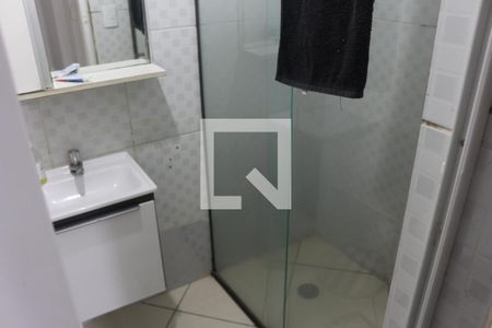 Casa à venda com 140m², 3 quartos e 2 vagasBanheiro 2