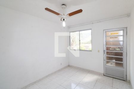 Sala de apartamento para alugar com 2 quartos, 45m² em Campo Grande, Rio de Janeiro