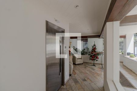 Apartamento para alugar com 120m², 3 quartos e 2 vagasHall social