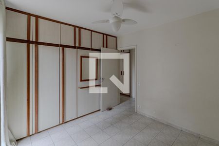 Apartamento para alugar com 120m², 3 quartos e 2 vagasQuarto 2