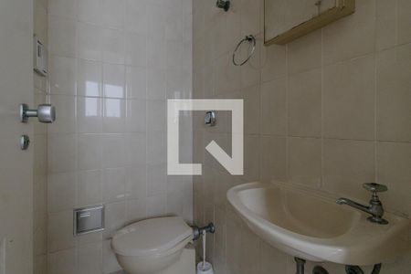 Apartamento para alugar com 120m², 3 quartos e 2 vagasBanheiro de serviço