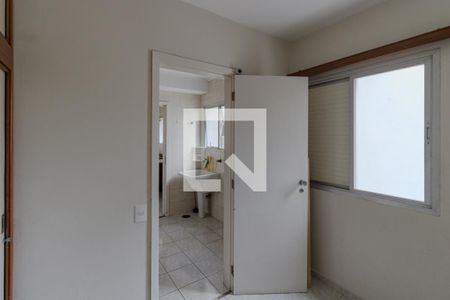 Apartamento para alugar com 120m², 3 quartos e 2 vagasQuarto 3