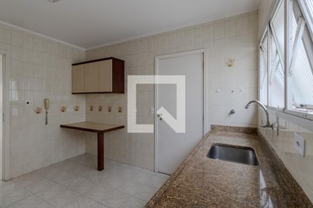 Apartamento para alugar com 120m², 3 quartos e 2 vagasCozinha