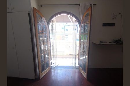 Casa à venda com 200m², 3 quartos e 3 vagasSuíte 01