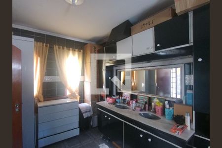 Casa à venda com 200m², 3 quartos e 3 vagasBanheiro da Suíte 01