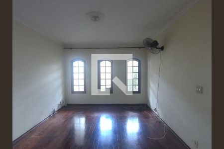 Sala de casa à venda com 3 quartos, 200m² em Jardim Santa Mena, Guarulhos