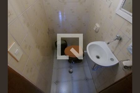 Casa à venda com 200m², 3 quartos e 3 vagasLavabo localizado na sala