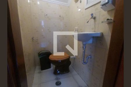 Casa à venda com 200m², 3 quartos e 3 vagasLavabo localizado na sala