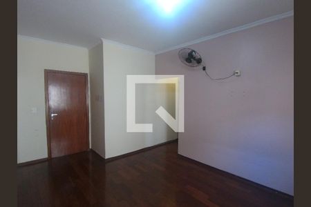 Casa à venda com 200m², 3 quartos e 3 vagasSuíte 02