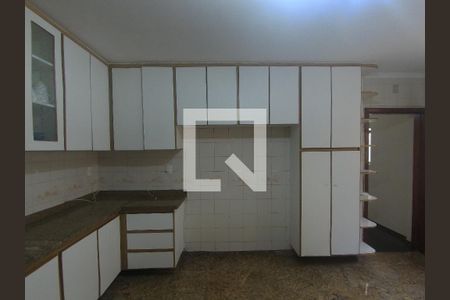 Casa à venda com 200m², 3 quartos e 3 vagasCozinha