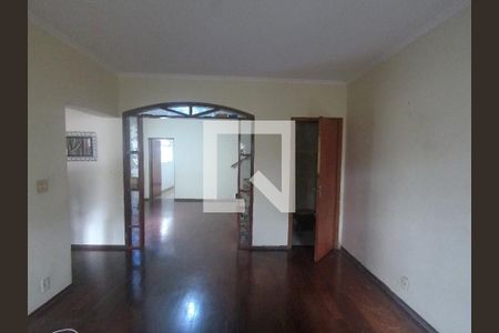 Sala de casa à venda com 3 quartos, 200m² em Jardim Santa Mena, Guarulhos