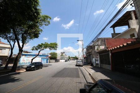 Vista da Rua de casa para alugar com 1 quarto, 32m² em Parque Edu Chaves, São Paulo
