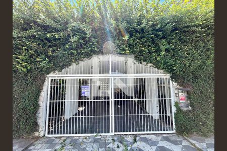 Casa à venda com 280m², 5 quartos e 2 vagasFachada