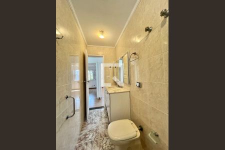 Casa à venda com 280m², 5 quartos e 2 vagasBanheiro 