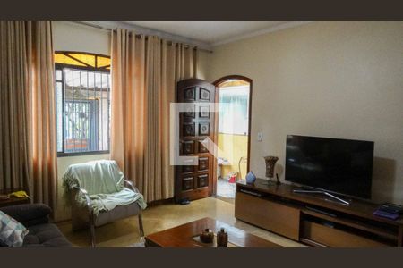 Sala de casa à venda com 3 quartos, 271m² em Vila Yara, Osasco