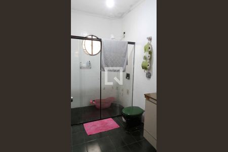 Banheiro 1 de casa à venda com 3 quartos, 271m² em Vila Yara, Osasco