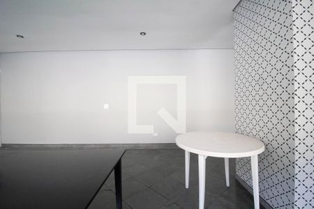 Apartamento para alugar com 65m², 3 quartos e 1 vagaÁrea comum - Salão de festas