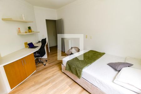 Apartamento para alugar com 200m², 3 quartos e 3 vagasSuíte 3