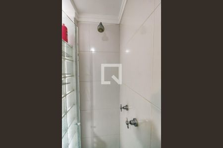 Apartamento para alugar com 200m², 3 quartos e 3 vagasBanheiro da Suíte 3 - chuveiro