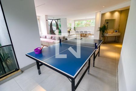 Sala de apartamento à venda com 3 quartos, 200m² em Vila Suzana, São Paulo