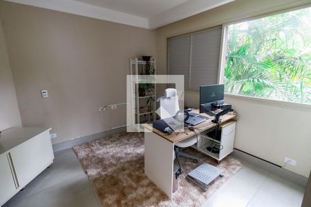 Apartamento para alugar com 200m², 3 quartos e 3 vagasEscritório