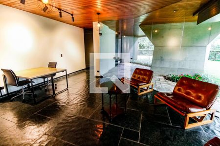 Apartamento para alugar com 200m², 3 quartos e 3 vagascoworking