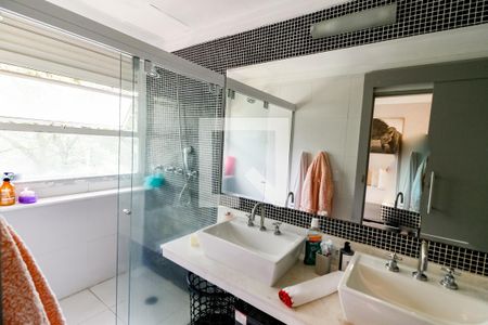 Apartamento para alugar com 200m², 3 quartos e 3 vagasBanheiro da Suíte 1