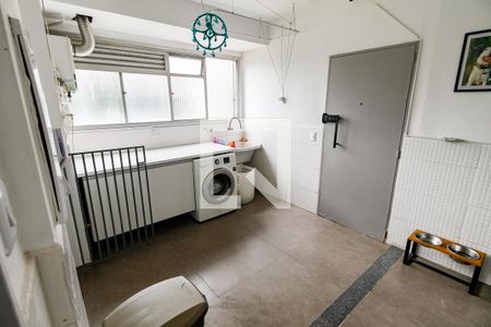 Apartamento para alugar com 200m², 3 quartos e 3 vagasÁrea de Serviço