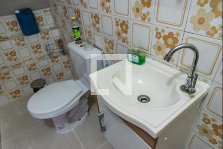 Casa à venda com 180m², 3 quartos e 2 vagasBanheiro da garagem