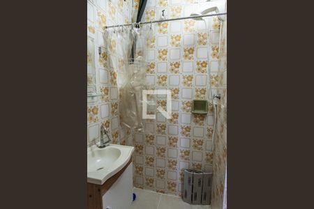 Casa à venda com 180m², 3 quartos e 2 vagasBanheiro da garagem