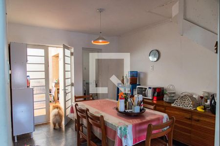 Casa à venda com 180m², 3 quartos e 2 vagasCopa