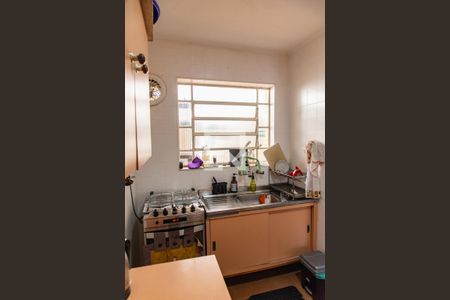 Casa à venda com 180m², 3 quartos e 2 vagasCozinha