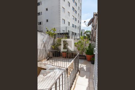 Casa à venda com 180m², 3 quartos e 2 vagasVaranda do quarto 3