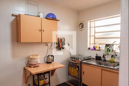 Casa à venda com 180m², 3 quartos e 2 vagasCozinha