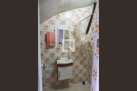 Casa à venda com 180m², 3 quartos e 2 vagasBanheiro da garagem