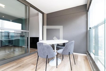 Studio para alugar com 45m², 1 quarto e 1 vaga Studio para alugar com 45m², 1 quarto e 1 vagaSacada