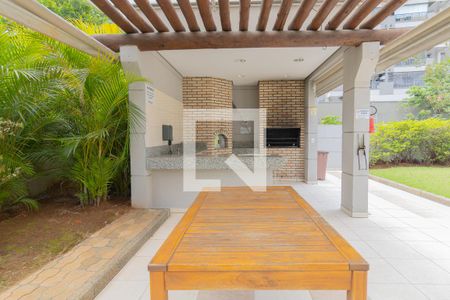 Apartamento à venda com 73m², 2 quartos e 2 vagas Apartamento à venda com 73m², 2 quartos e 2 vagasÁrea comum - Churrasqueira