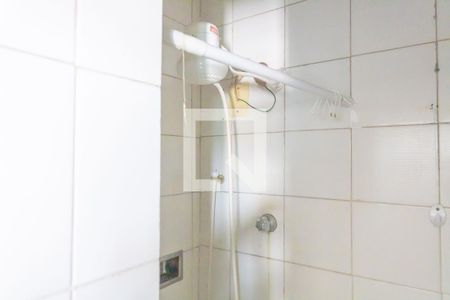 Banheiro de kitnet/studio para alugar com 1 quarto, 20m² em Botafogo, Rio de Janeiro