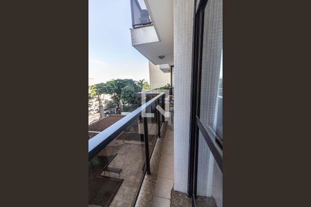 Apartamento à venda com 136m², 3 quartos e 3 vagasVaranda