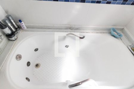 Apartamento à venda com 136m², 3 quartos e 3 vagasBanheira