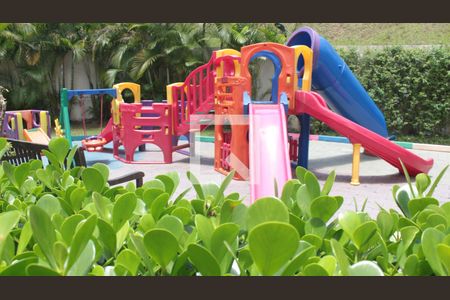 Apartamento para alugar com 67m², 3 quartos e 1 vagaÁrea comum - Playground