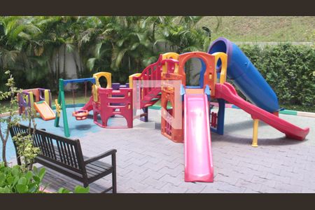 Apartamento para alugar com 67m², 3 quartos e 1 vagaÁrea comum - Playground