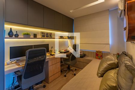 Apartamento à venda com 180m², 5 quartos e 3 vagas Apartamento à venda com 180m², 5 quartos e 3 vagasQuarto 4 - Escritório