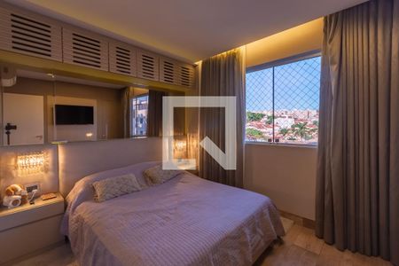 Apartamento à venda com 180m², 5 quartos e 3 vagas Apartamento à venda com 180m², 5 quartos e 3 vagasSuíte